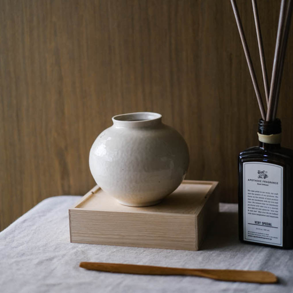 #005 Moon Jar - 50 Moon Jars