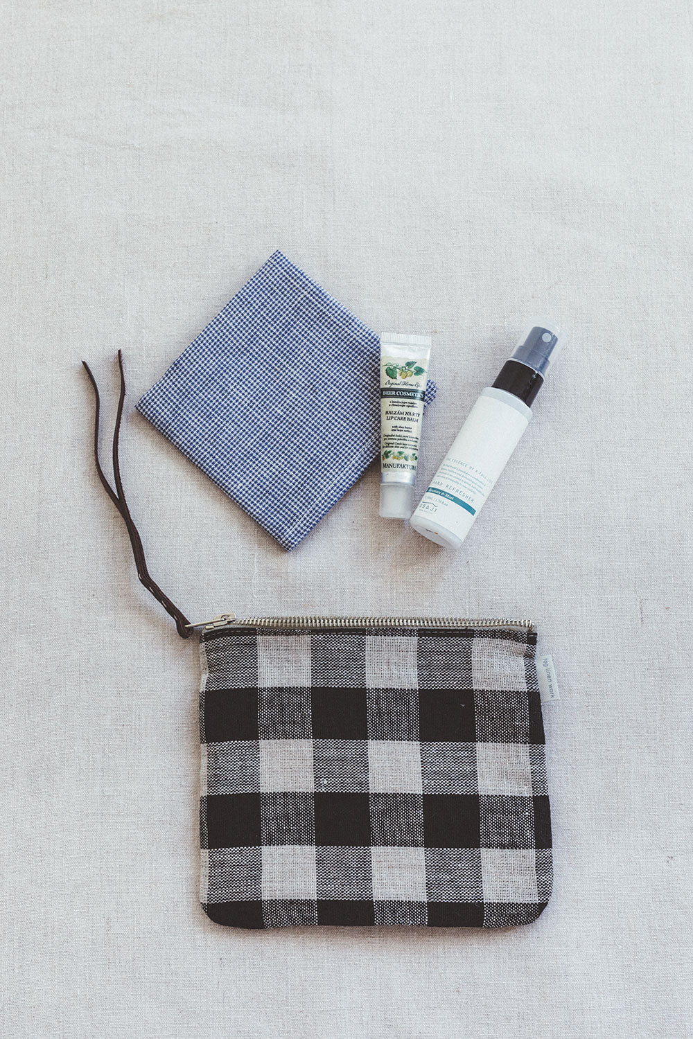 Canna Linen Pouch Bag