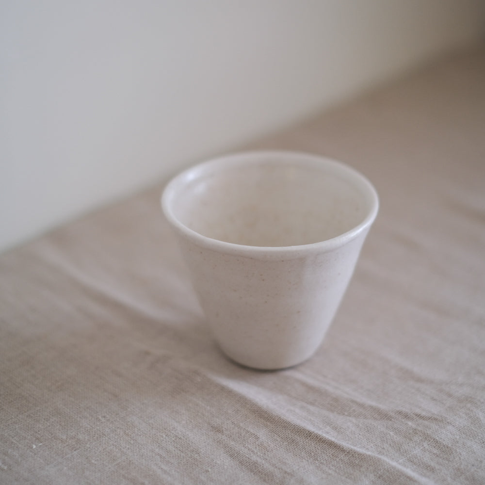 M00-16 | Queenie Leung — Minimal 2.0 | Hong Kong Pottery