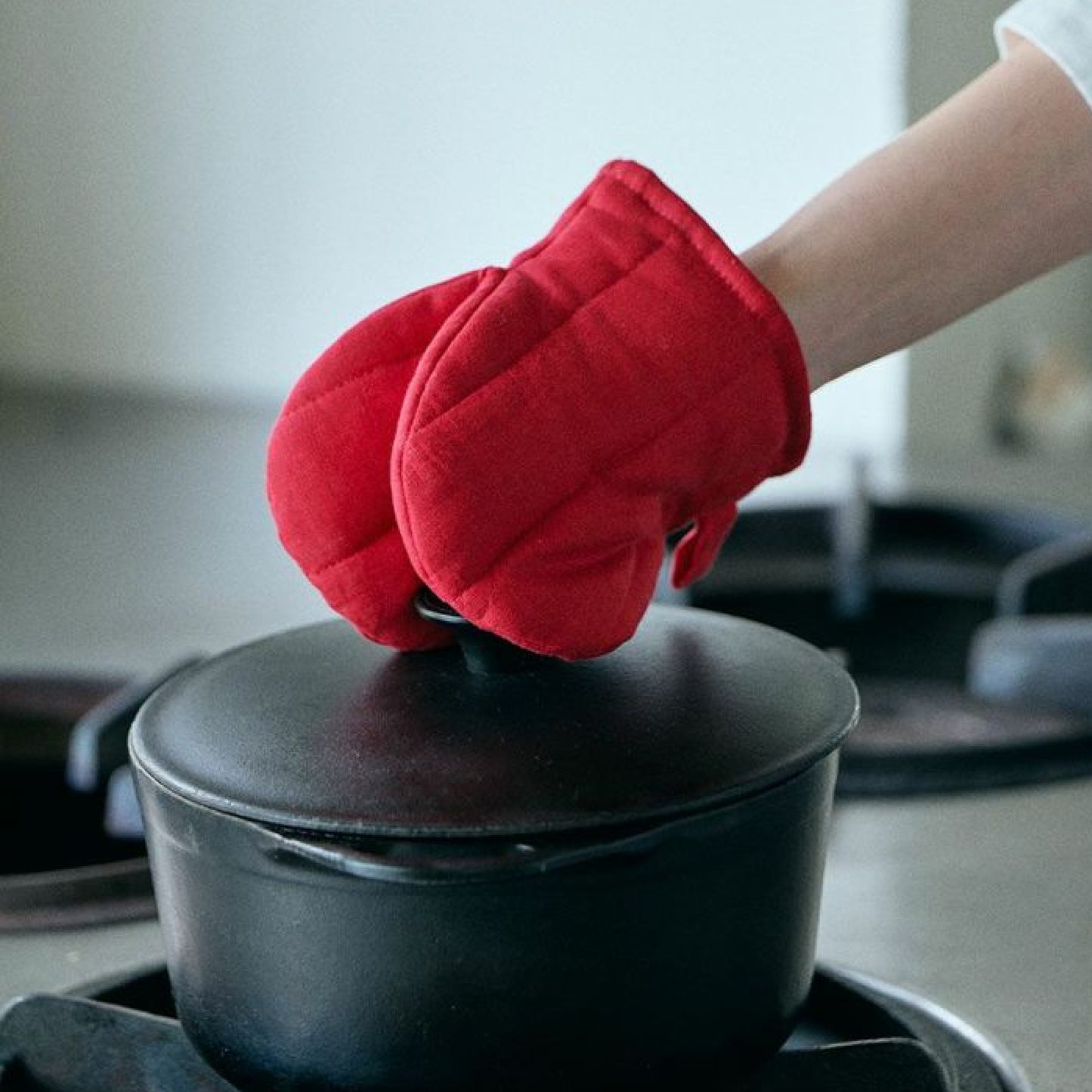 Oven Mitten - Coquelicot