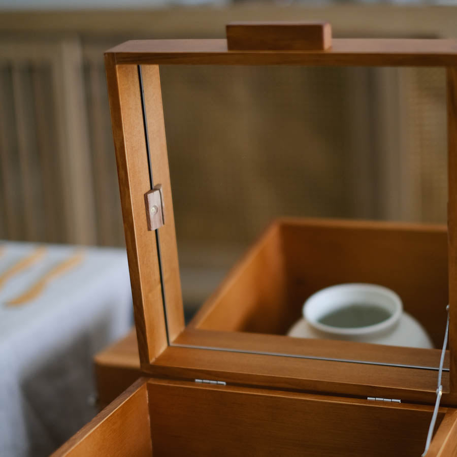Makeup Box (The Wood Is Toga Wood.) - Classiky