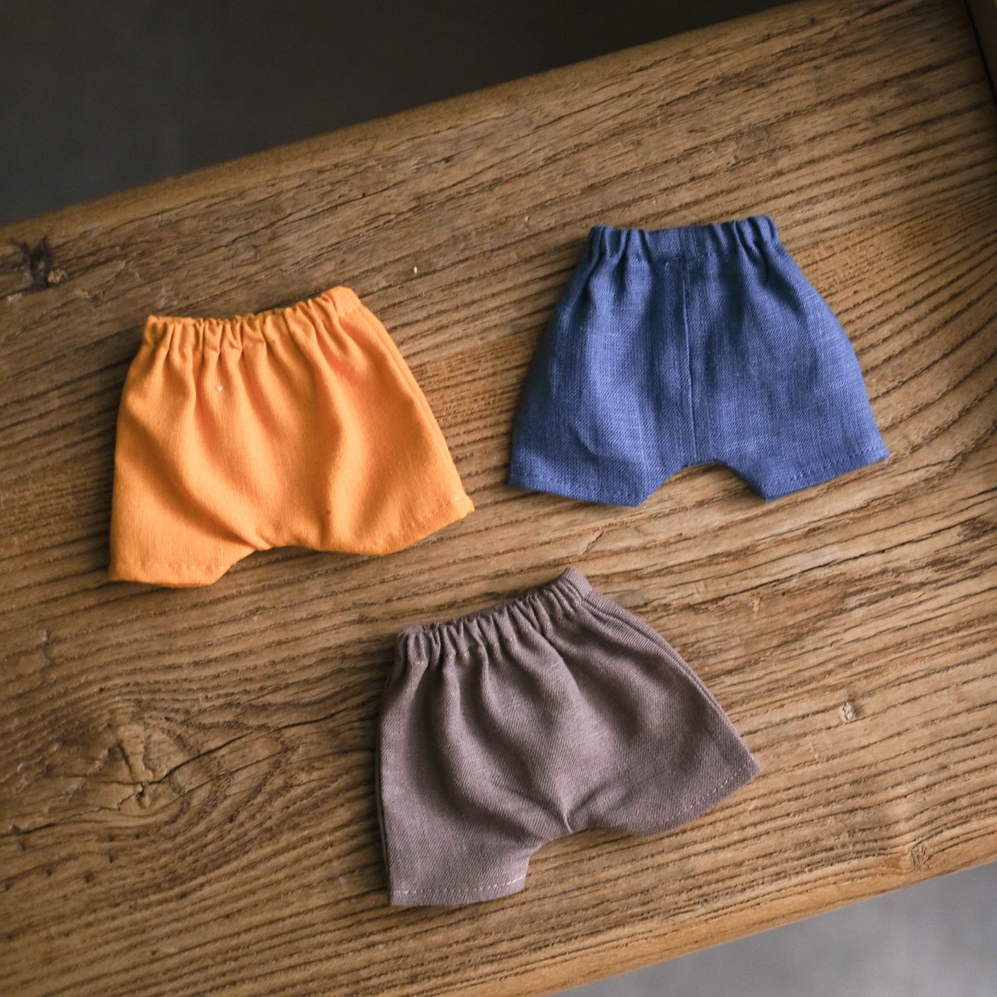 Small Linen Short - Philomena Kloss