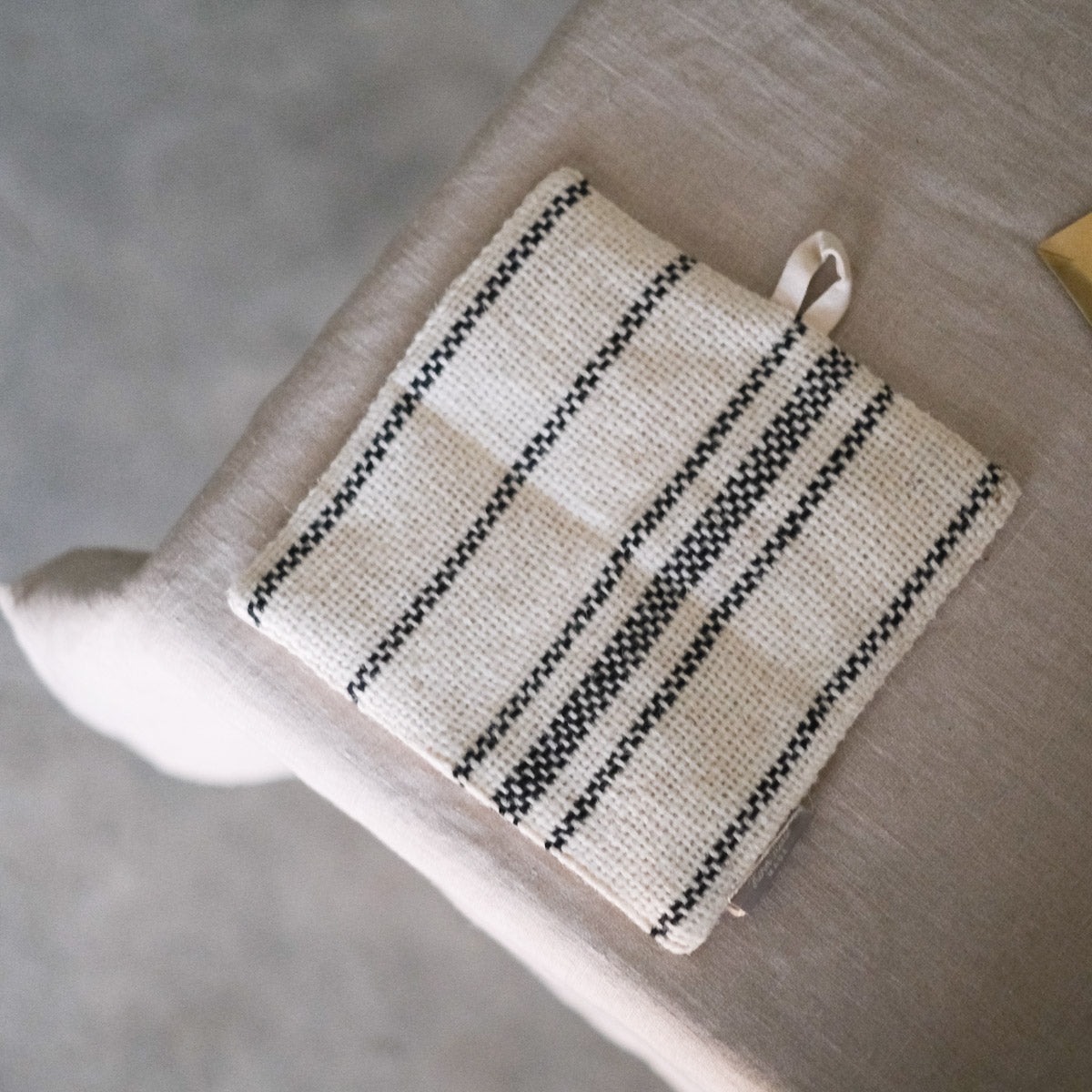 Pot Holder - Recycled Wool Meld - Natural