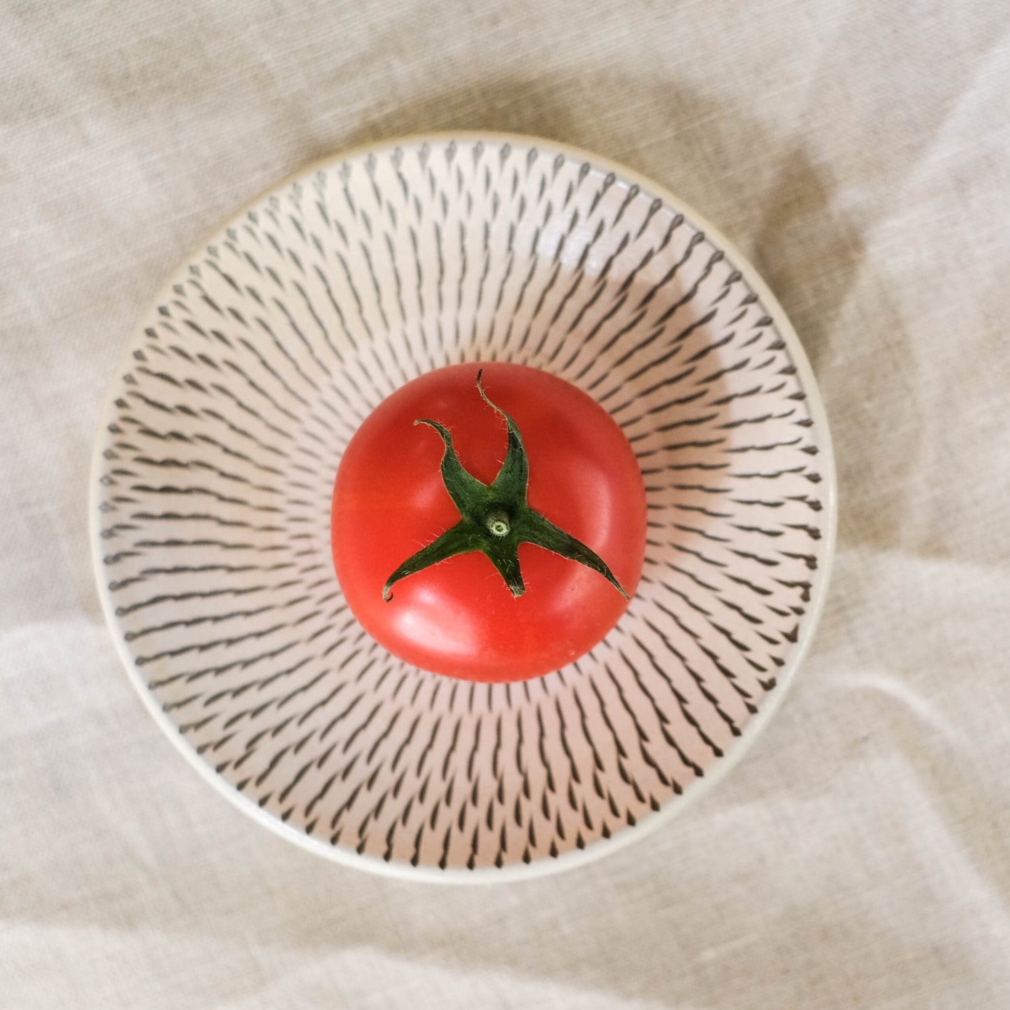 Onta Ware Plate