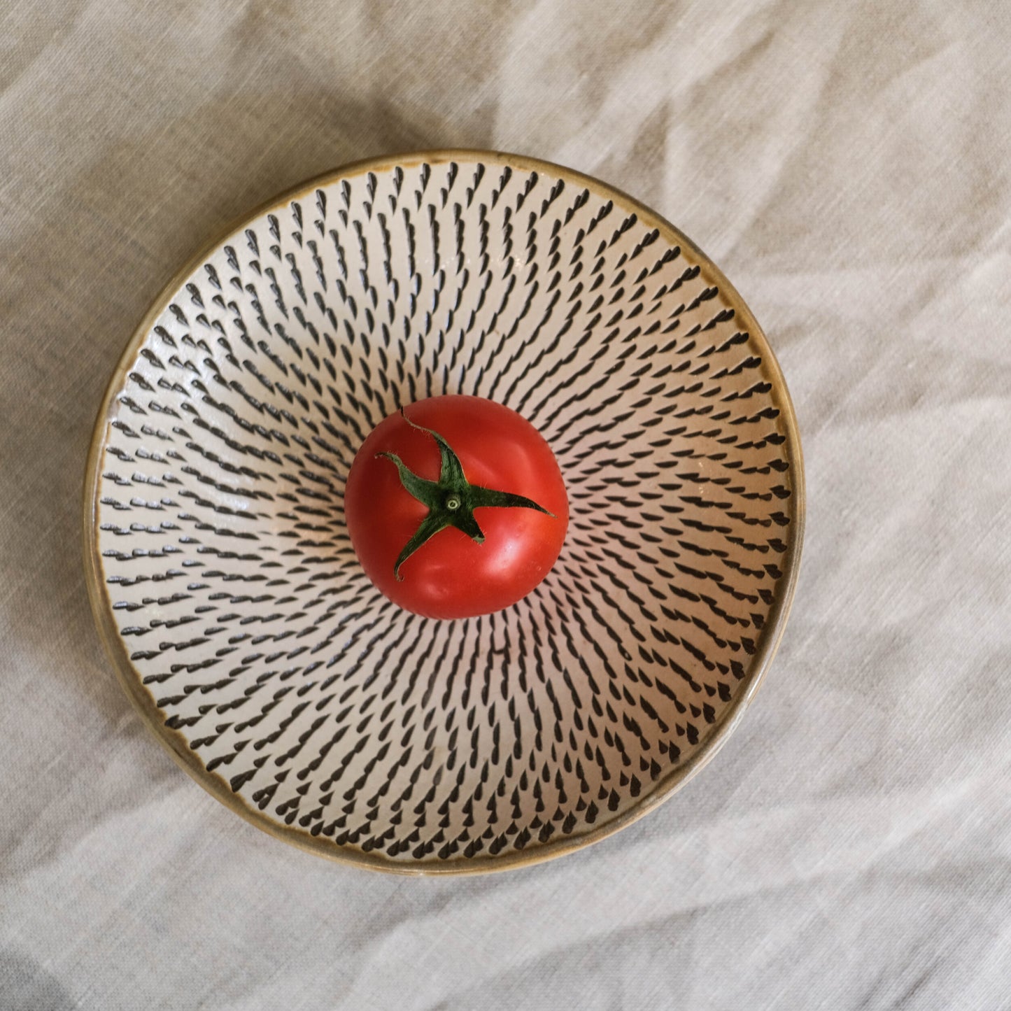 Onta Ware Plate