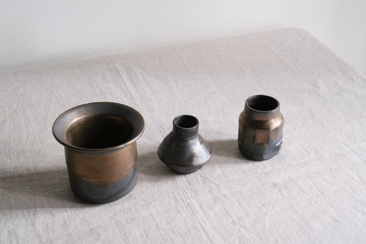 Golden Vase 2 - Ar16 - Po8