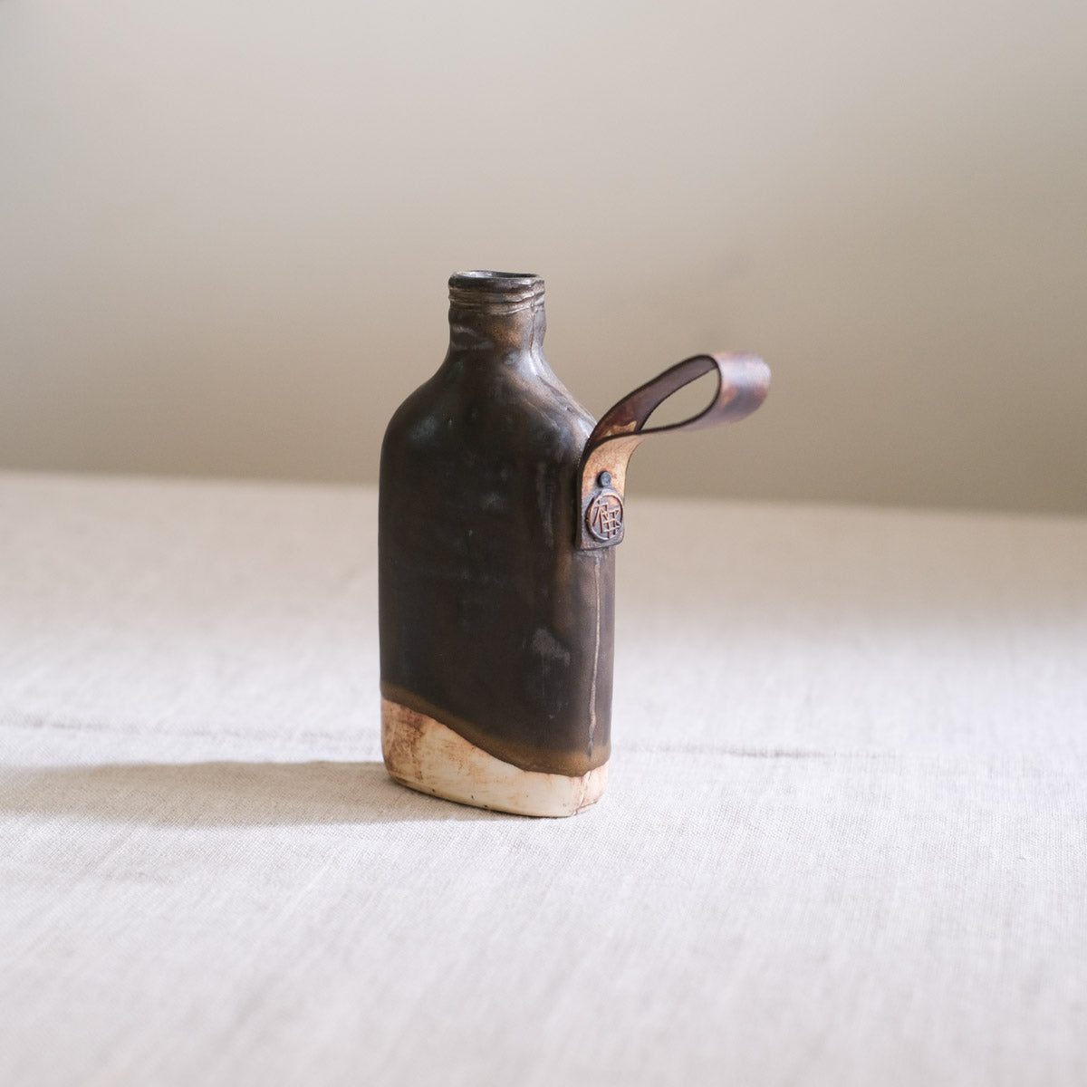 Bottle Vase - Po21