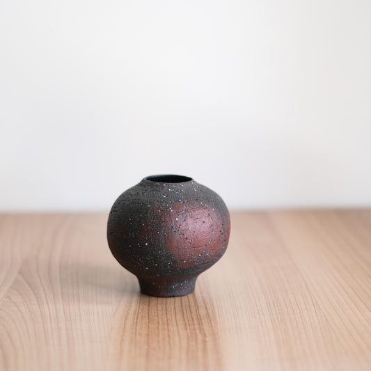 852- Simon Hsu - 409 - Moonjar Circles Texture