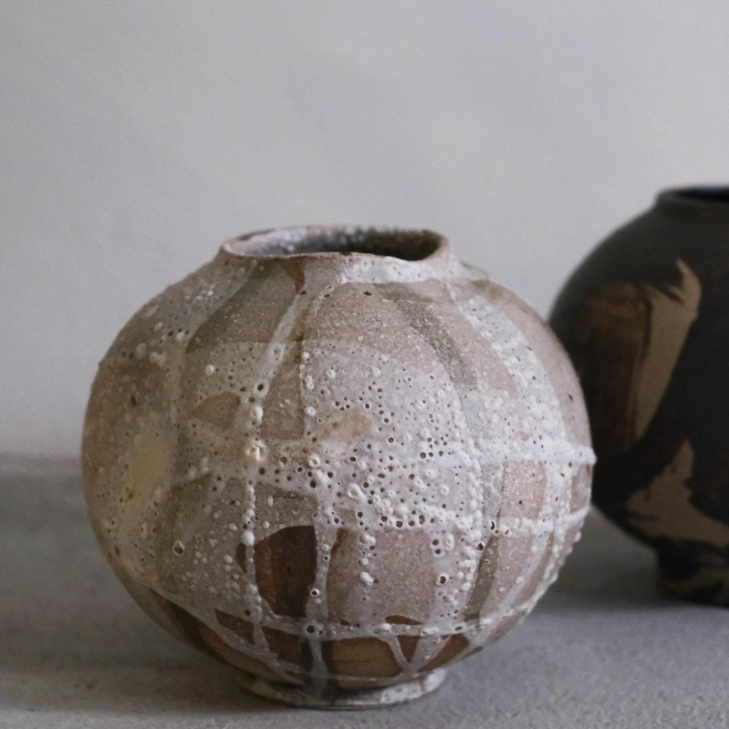 852- Simon Hsu - 406 - Moon Jar