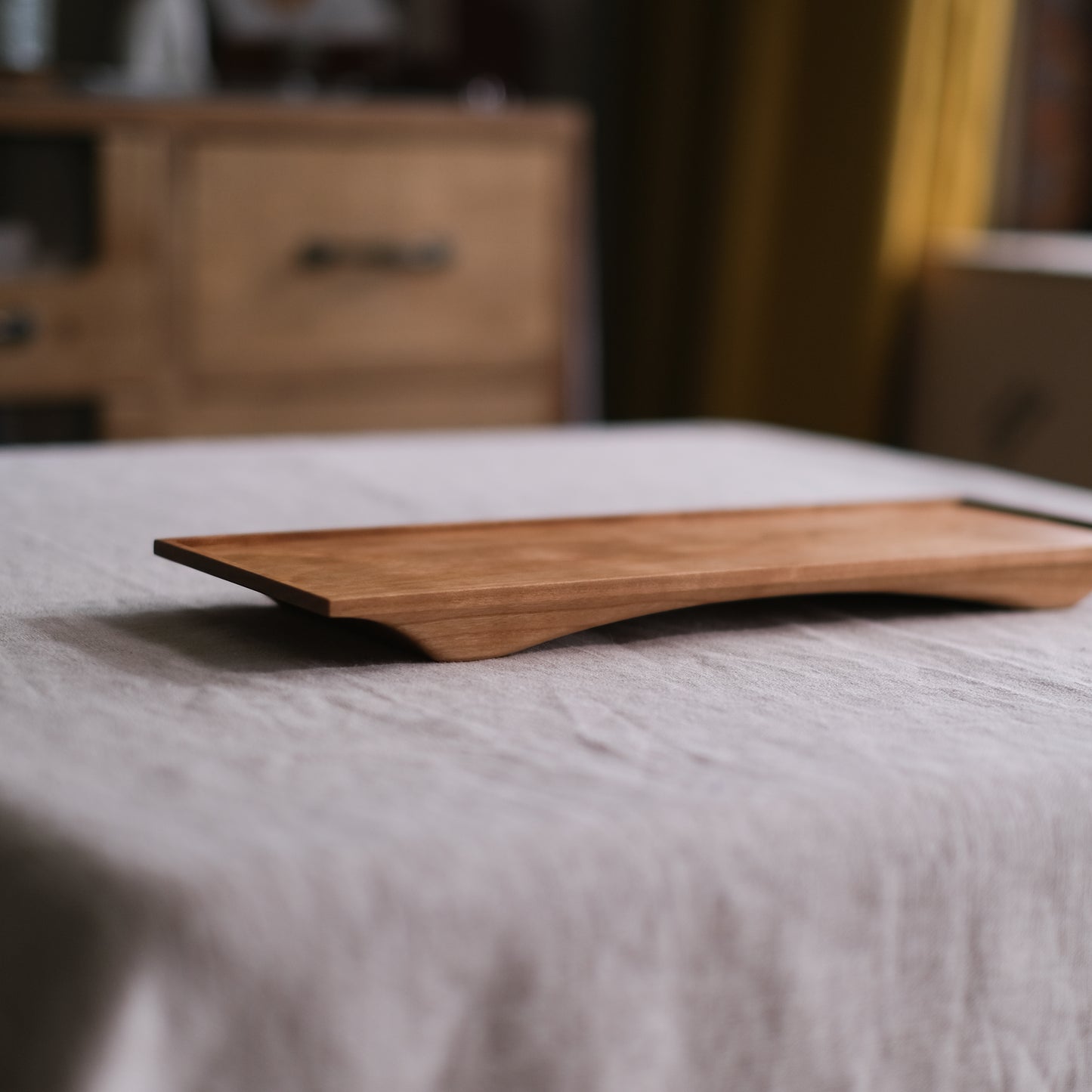 Floating Tray