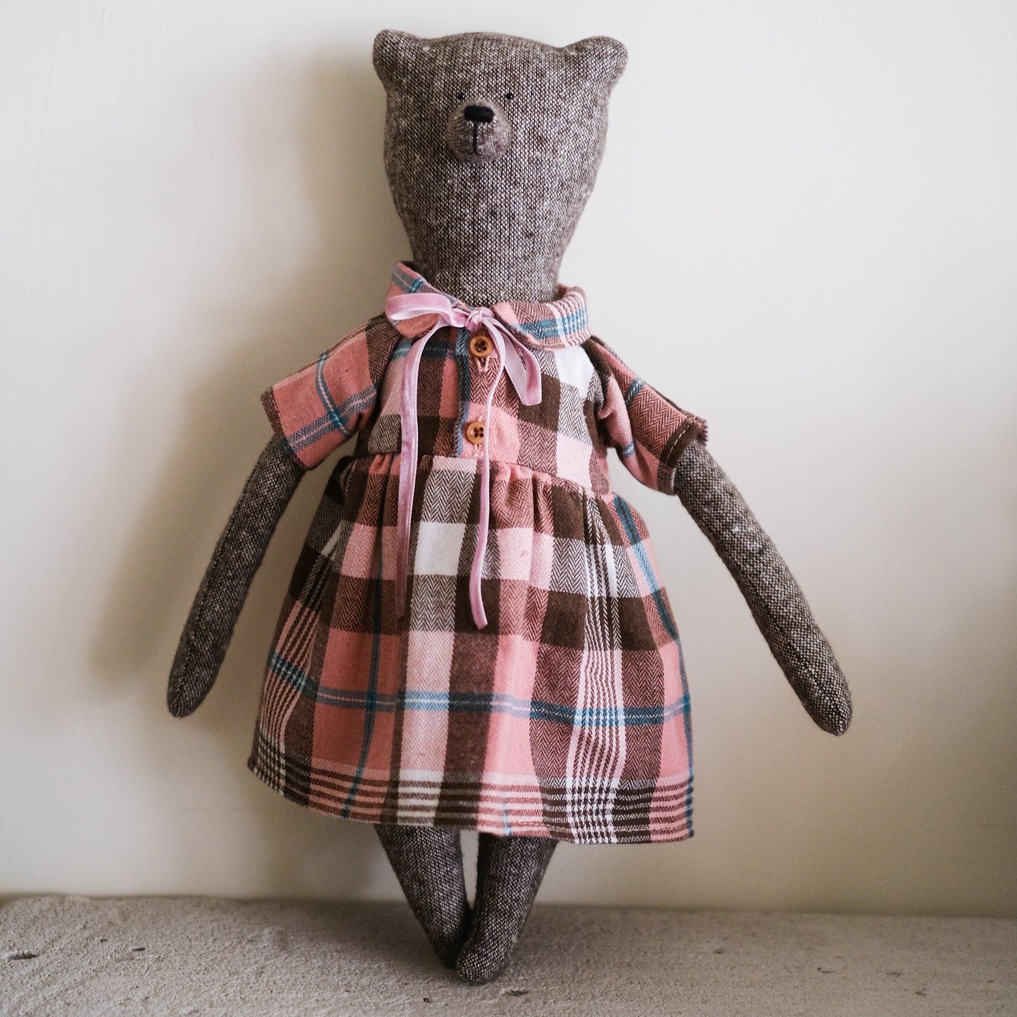 Dark Bear - Girl With Checkered Dress- Philomena Kloss