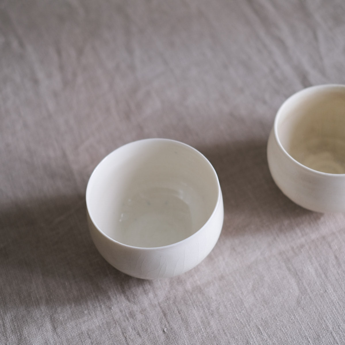 852 - Queenie - White Blue Dot Cup - 10Cm