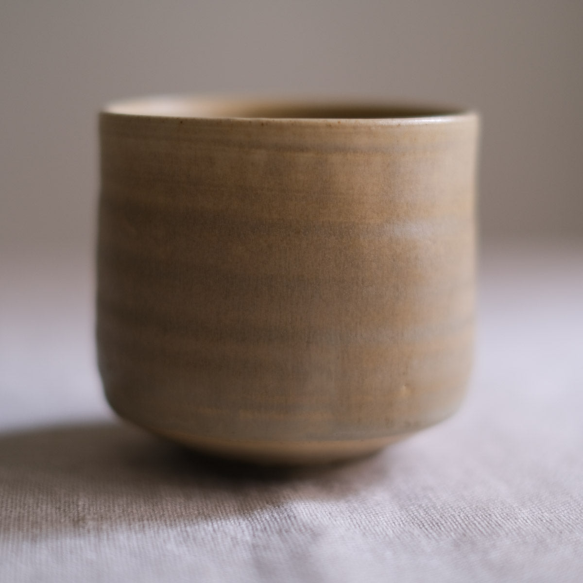 852 - Queenie - Tea Cup Yellow Smooth