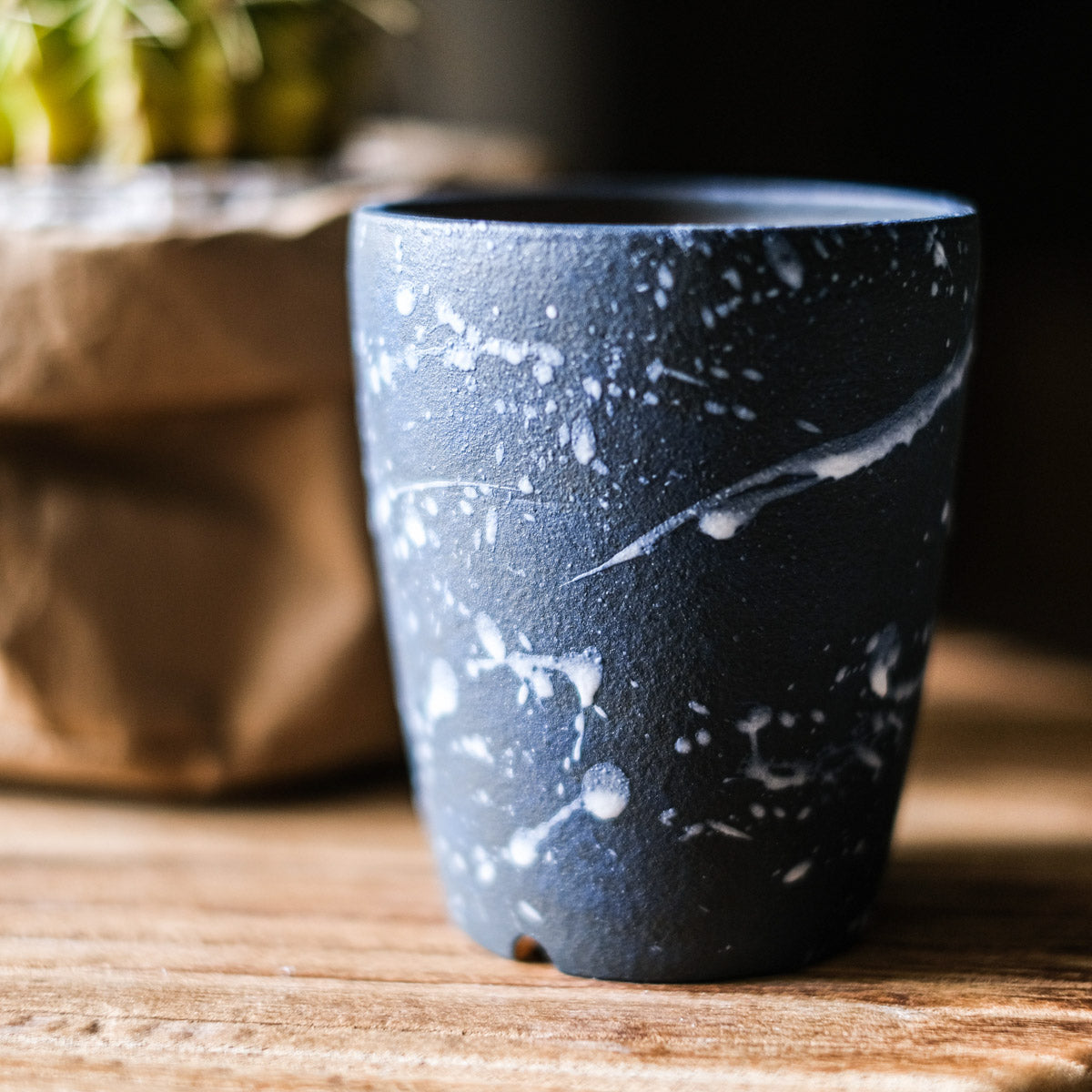 Winter Flower Pot - Regular