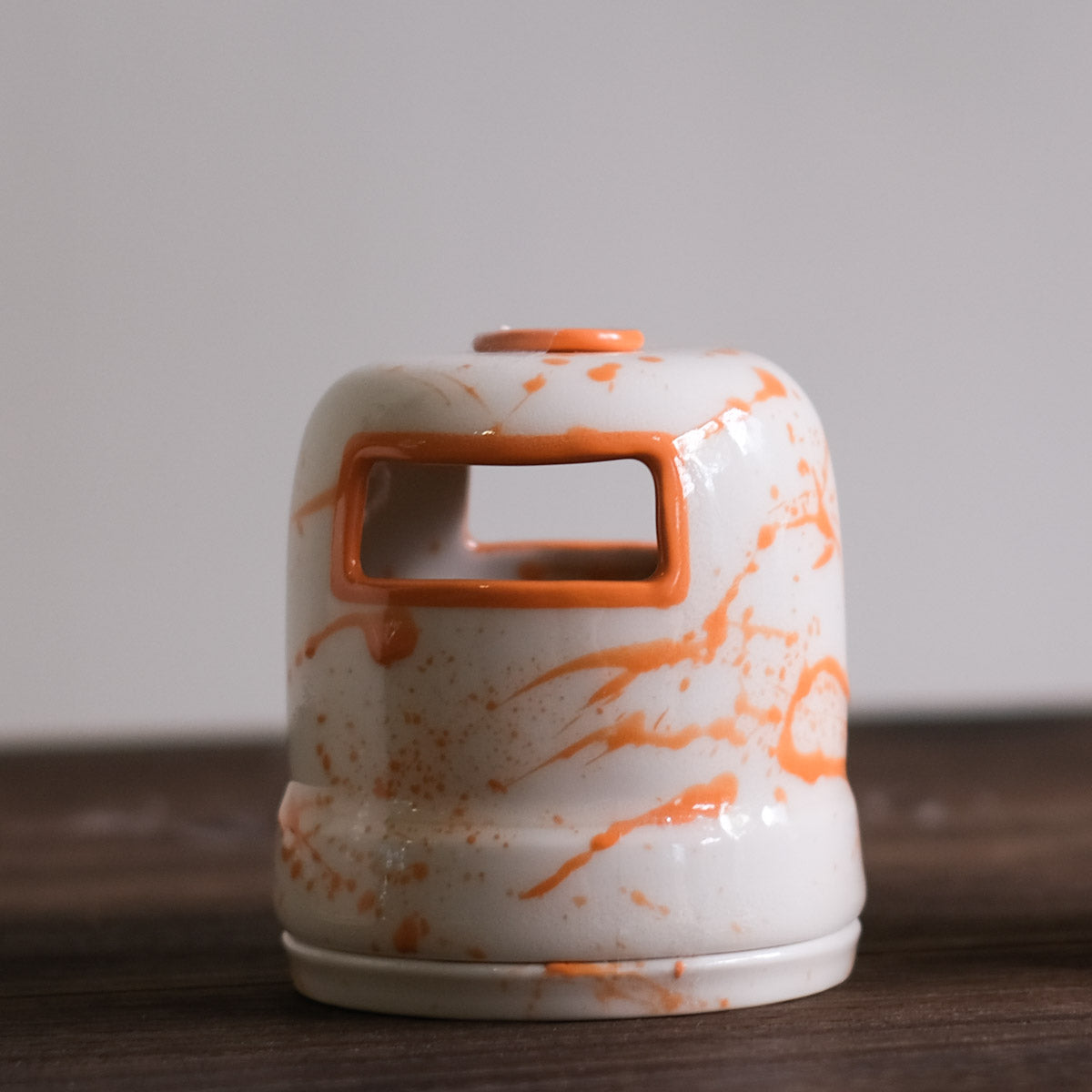 Trash Can Orange - Ar13 - Po18