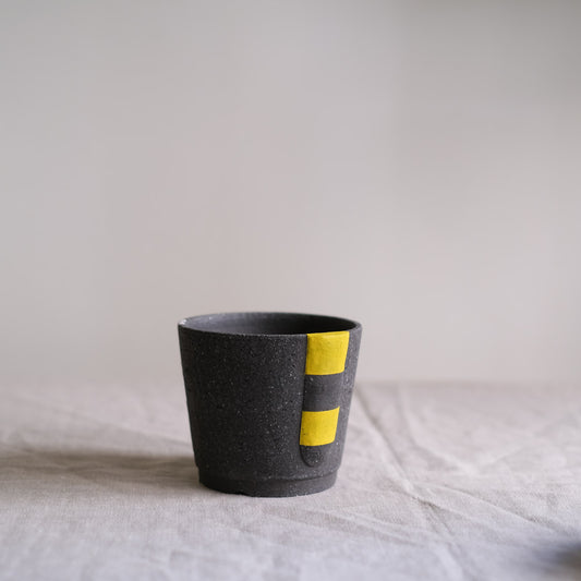 Road Flower Pot - Medium - Ar13 - Po12