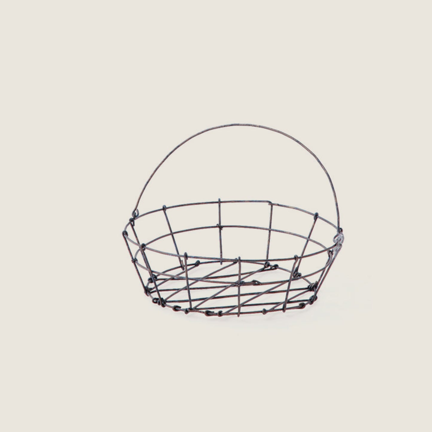 Black Basket - Round Basket