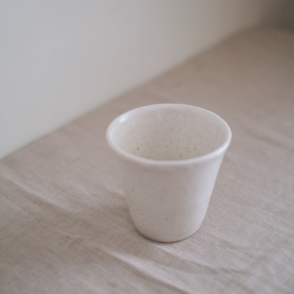 M00-18 | Queenie Leung — Minimal 2.0 | Hong Kong Pottery