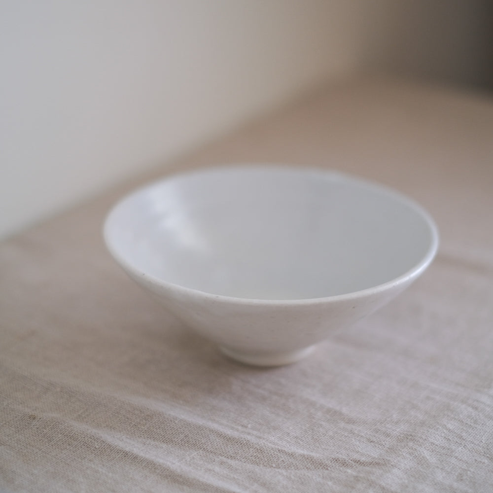 M00-31 | Queenie Leung — Minimal 2.0 | Hong Kong Pottery