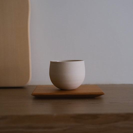 Nic L. - Egg Shell Cup - Nl - 07