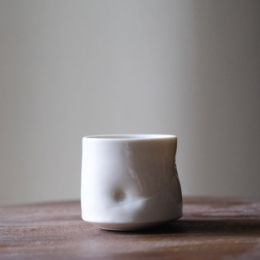 Made in 852 Espella Hui - Porcelain Sake Cup - Co-E18